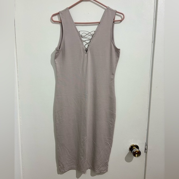 Dynamite Dresses & Skirts - Dynamite Pink Sheath Dress V-Neck l Midi PTP 17 in☀️